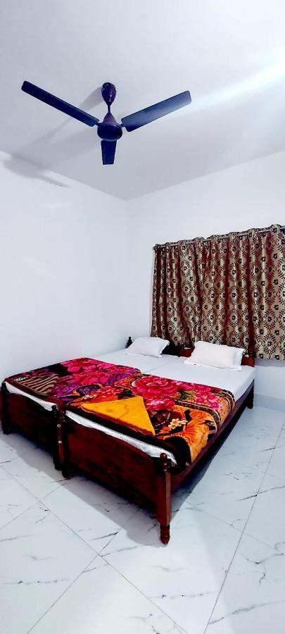 Nilam Guest House 菩提伽耶 外观 照片